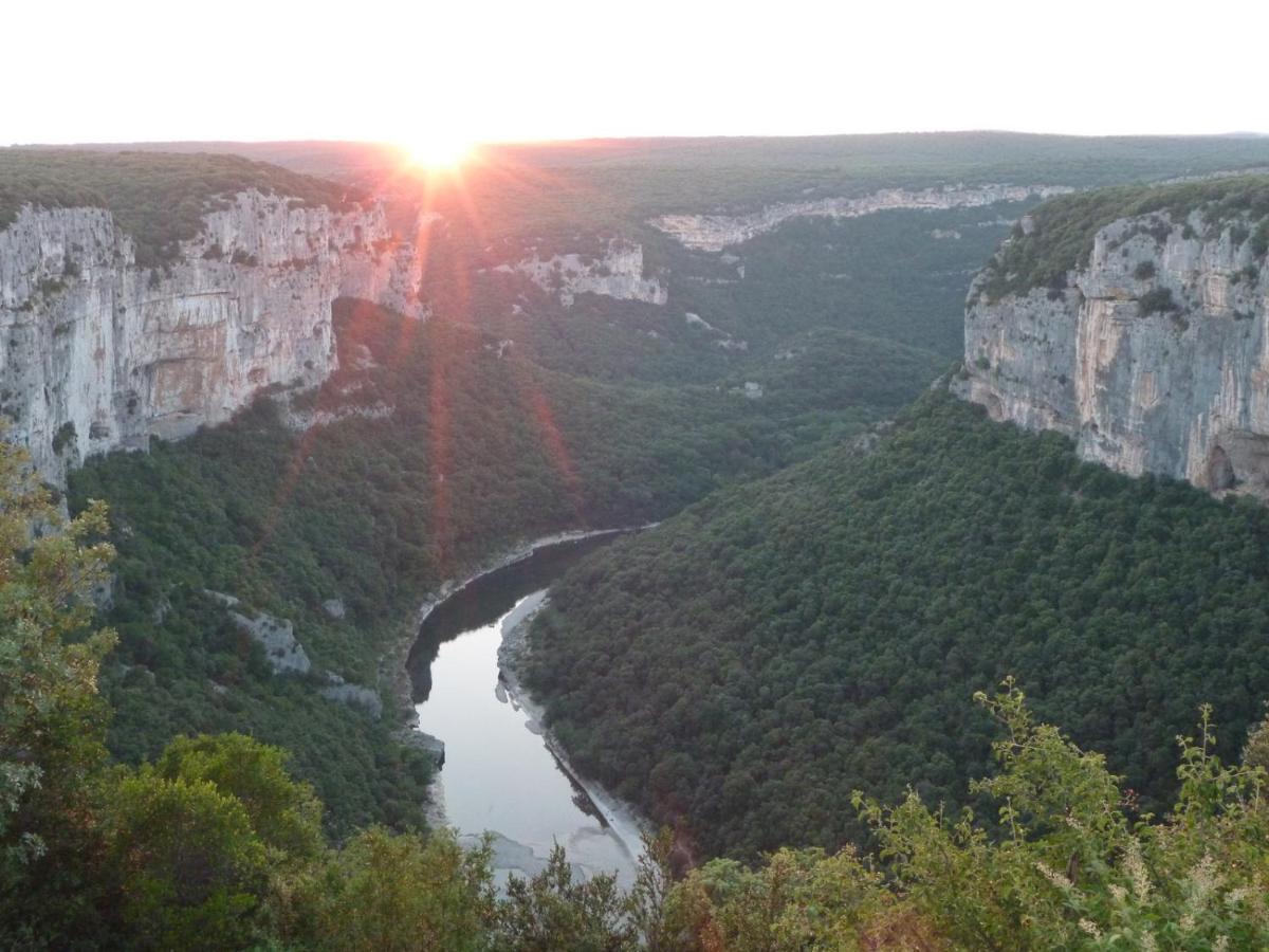 Gite Les Tilleuls Βίλα Saint-Montan Εξωτερικό φωτογραφία